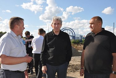 Новый стадион и модернизированный ДК будут сданы в этом году 